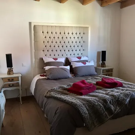 Les Authentics - Le Domaine D'autrefois &