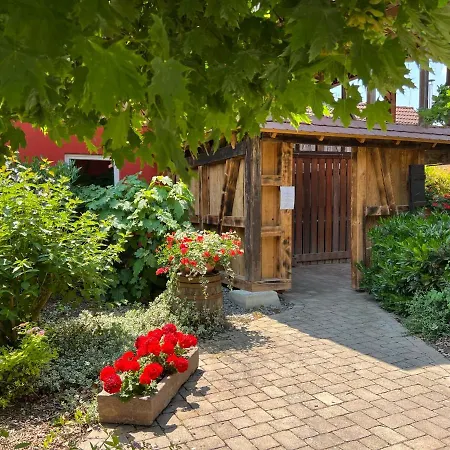 Holiday home Les Authentics - Le Domaine D'autrefois & *