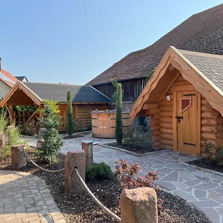 Holiday home Les Authentics - Le Domaine D'autrefois &