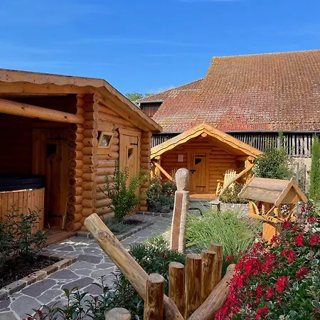 Les Authentics - Le Domaine D'autrefois &